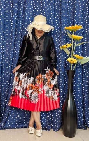 گل سرخ مشکی